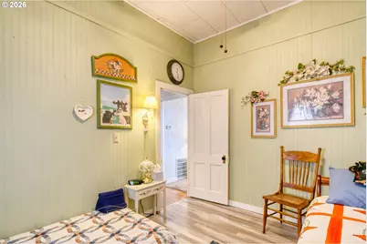 280 Water St, Heppner, OR 97836 - Photo 9