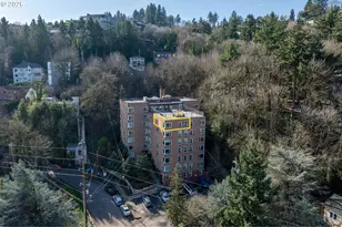 1205 SW Cardinell Dr, Portland, OR 97201 - Photo 17