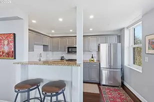 1205 SW Cardinell Dr, Portland, OR 97201 - Photo 9