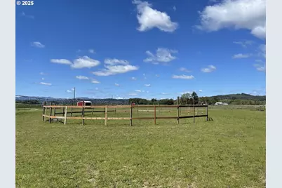 24291 SW Rogers Rd, Sheridan, OR 97378 - Photo 31