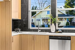 2930 NE 62nd Ave, Portland, OR 97213 - Photo 5