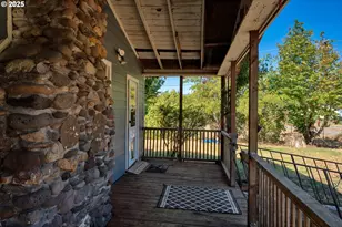 48400 Railroad Ave, Oakridge, OR 97463 - Photo 33