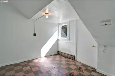 48400 Railroad Ave, Oakridge, OR 97463 - Photo 25