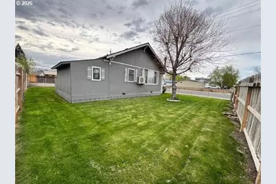 1009 Valley Ave, Baker City, OR 97814 - Photo 5