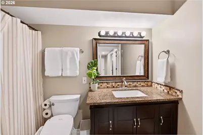 200 Shaw St, Fairview, OR 97024 - Photo 33