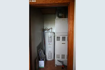 75938 Spring Hollow Rd, Adams, OR 97810 - Photo 11