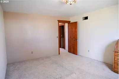 75938 Spring Hollow Rd, Adams, OR 97810 - Photo 19