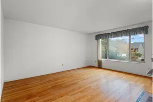 322 S Nebraska St, Portland, OR 97239 - Photo 5