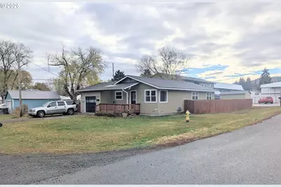 300 Grandy Ave, La Grande, OR 97850 - Photo 1
