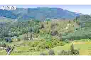 8955 Scotts Valley Rd, Yoncalla, OR 97499 - Photo 25