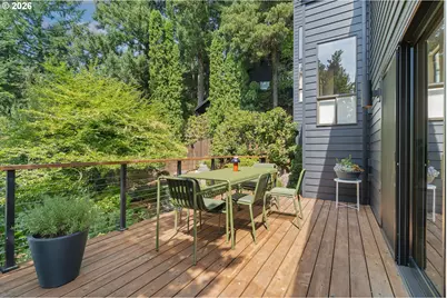 4202 SW Melville Ave, Portland, OR 97239 - Photo 7