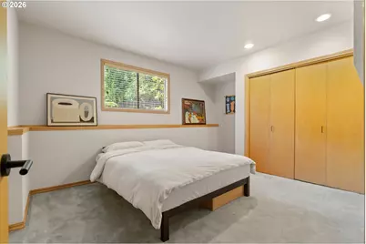 4202 SW Melville Ave, Portland, OR 97239 - Photo 31