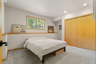 4202 SW Melville Ave, Portland, OR 97239 - Photo 31