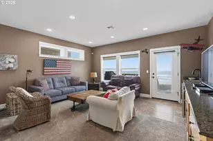 1233 SW Coast Ave, Lincoln City, OR 97367 - Photo 23