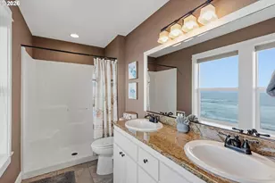 1233 SW Coast Ave, Lincoln City, OR 97367 - Photo 21