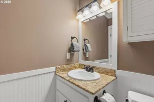 1233 SW Coast Ave, Lincoln City, OR 97367 - Photo 15