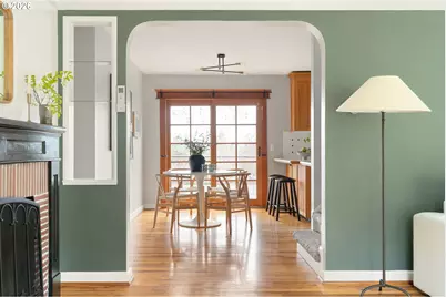 8609 SW 61st Ave, Portland, OR 97219 - Photo 7