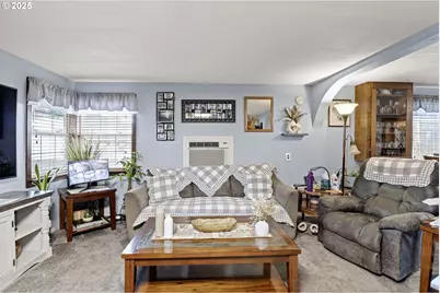 252 Alder St, Yoncalla, OR 97499 - Photo 15