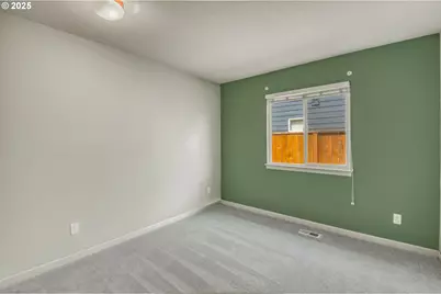 2469 Dorsey Dr, Hubbard, OR 97032 - Photo 15