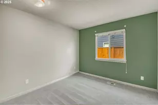 2469 Dorsey Dr, Hubbard, OR 97032 - Photo 15