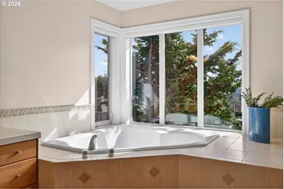 3390 Quail Ridge Ct, West Linn, OR 97068 - Photo 29