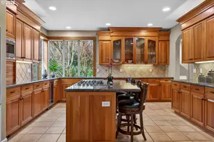 3390 Quail Ridge Ct, West Linn, OR 97068 - Photo 13