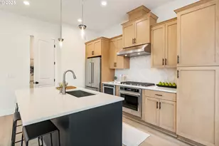 15701 NW Raywood Ln, Portland, OR 97229 - Photo 11