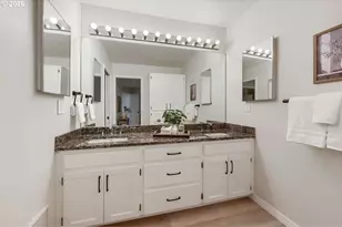 10708 SW 11th Dr, Portland, OR 97219 - Photo 19