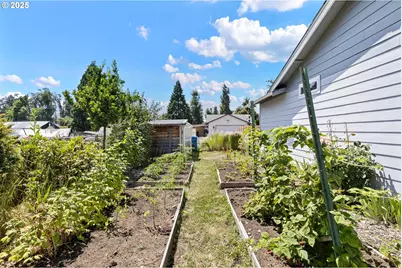 4635 Daisy St, Springfield, OR 97478 - Photo 43