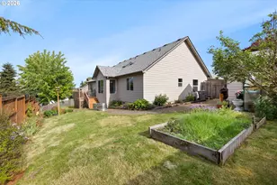 532 NW Gavin Dr, Dallas, OR 97338 - Photo 33
