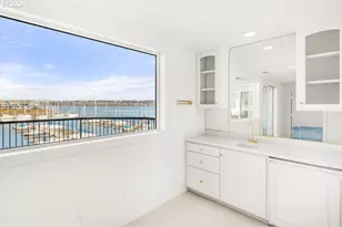 165 N Lotus Beach Dr, Portland, OR 97217 - Photo 35