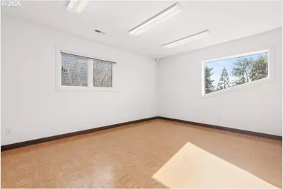 165 N Lotus Beach Dr, Portland, OR 97217 - Photo 27