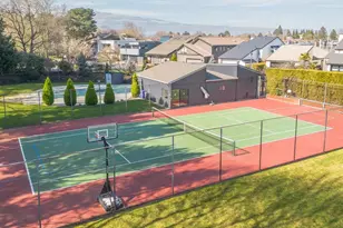 165 N Lotus Beach Dr, Portland, OR 97217 - Photo 47