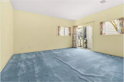 165 N Lotus Beach Dr, Portland, OR 97217 - Photo 19