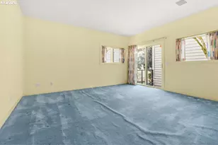 165 N Lotus Beach Dr, Portland, OR 97217 - Photo 19