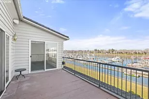 165 N Lotus Beach Dr, Portland, OR 97217 - Photo 33