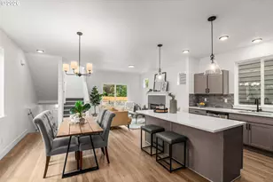 18938 SW Hazelwood Ln, Beaverton, OR 97078 - Photo 11