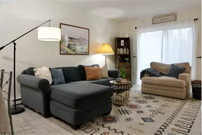 28740 SW Parkway Ave #D4, Wilsonville, OR 97070 - Photo 3