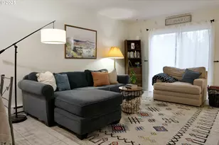 28740 SW Parkway Ave, Wilsonville, OR 97070 - Photo 3