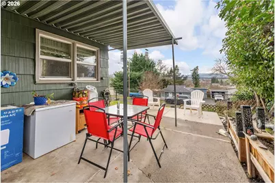 1565 NE Todd St, Roseburg, OR 97470 - Photo 21