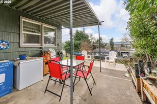 1565 NE Todd St, Roseburg, OR 97470 - Photo 21