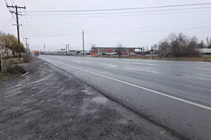 Hwy 395 N, Hermiston, OR 97838 - Photo 1