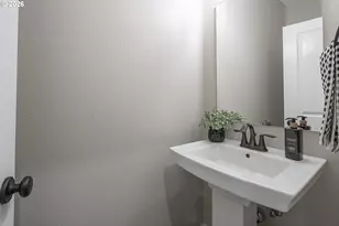 28831 SW Costa Cir W, Wilsonville, OR 97070 - Photo 15
