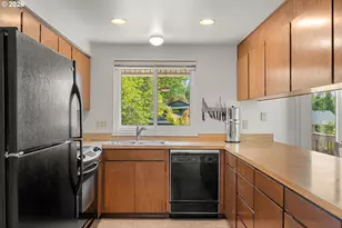20124 SW 72nd Ave, Tualatin, OR 97062 - Photo 17
