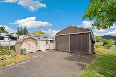 4616 SE 128th Ave, Portland, OR 97236 - Photo 17