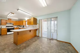 4616 SE 128th Ave, Portland, OR 97236 - Photo 7