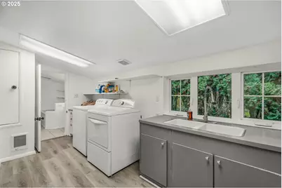 4160 NE Cordon Rd, Salem, OR 97305 - Photo 25