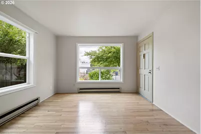 1746 W 9th Pl, Eugene, OR 97402 - Photo 5