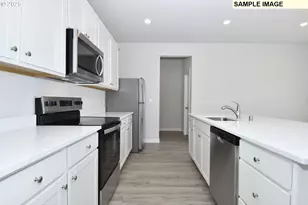 6807 NE 54th Ave, Vancouver, WA 98661 - Photo 9