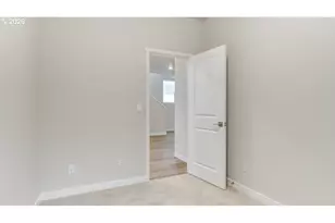 2689 SE Soapstone Ave, Salem, OR 97306 - Photo 5